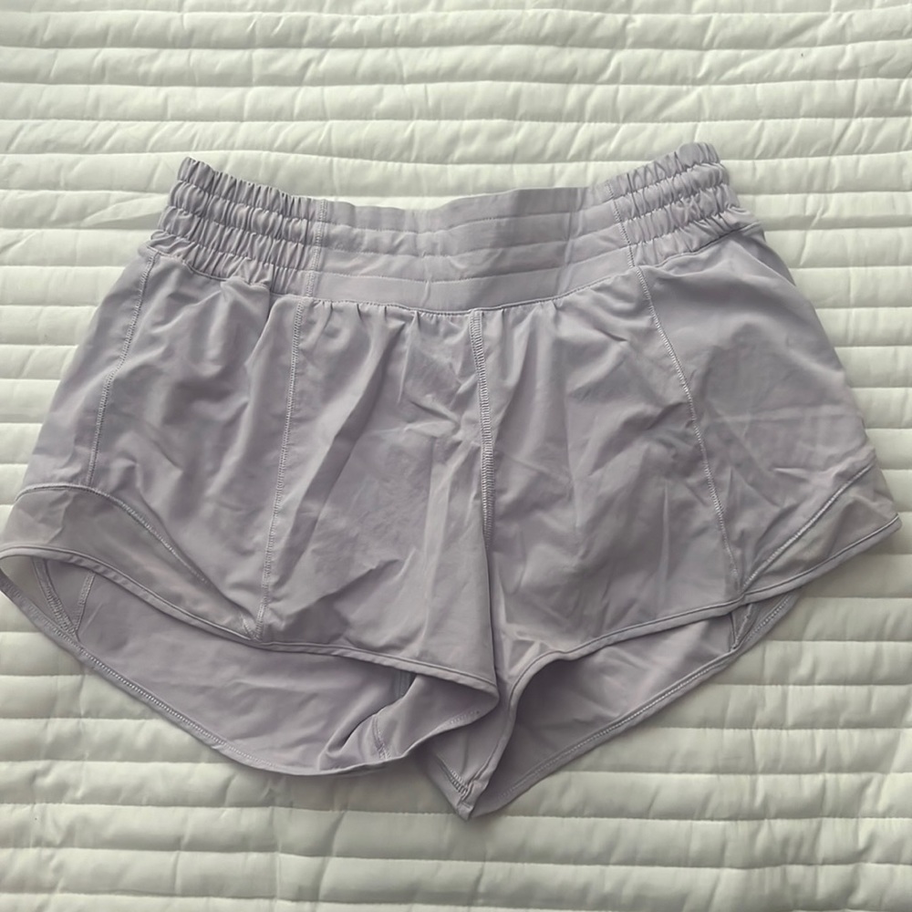 Lululemon Hotty Hot 2.5 in High Rise